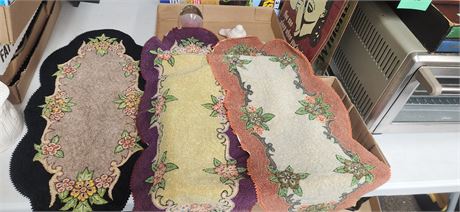 Vintage Unique Doilies