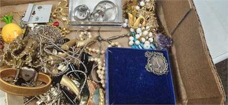 Lot of Jewelry