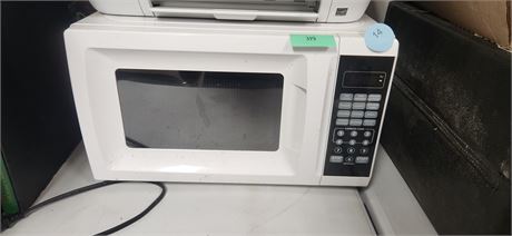 Small Microwave. NOT TESTED