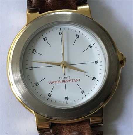Quartz Water Resistant Watch
