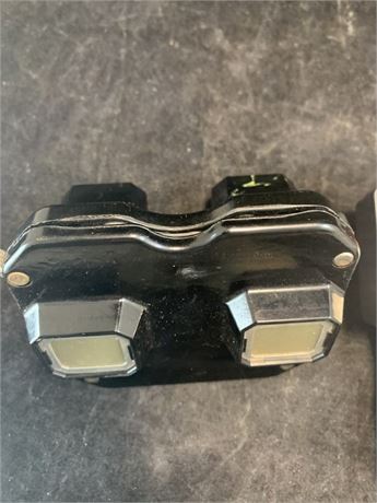 Vintage MCM Sawyer's View Master Bakelite Stereoscope With Light Attachment