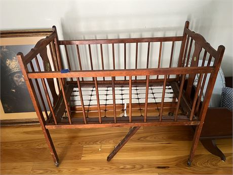 Vintage Baby Crib