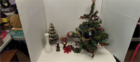 Lot of Christmas stuff