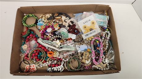 Lot Of Jewelry