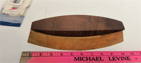 Wood box with lid