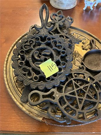 Cast Iron Trivets, Metal Decorative Plate