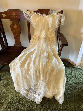Vintage Wedding Dress