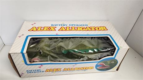 Alex Alligator Toy. NOT TESTED