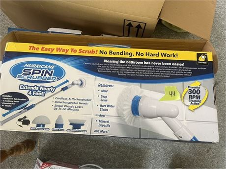 Hurrican Spin Scrubber, In Box
