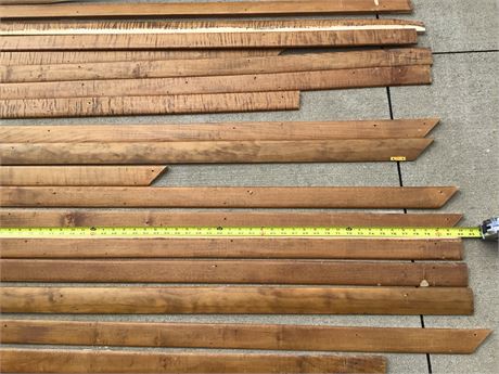 Over 130 Feet of used wood molding