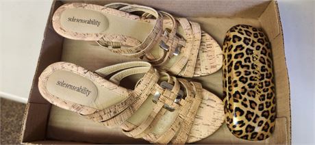 Shoes and glasses case