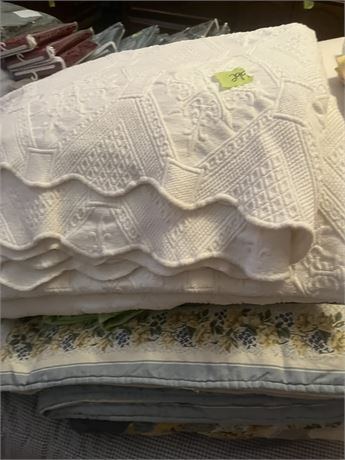 Quilts, Bedding