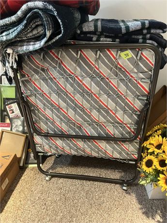 Folding Bed