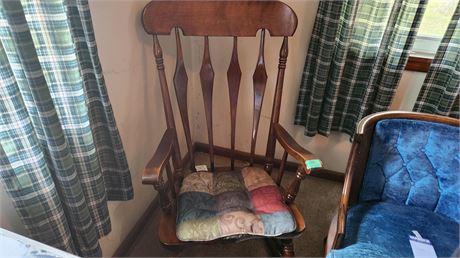 Wood Rocking Chair