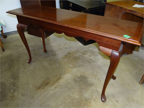 Queen Ann Style Sofa Table