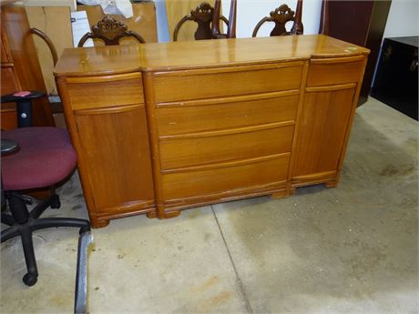 Buffet - Matches Table