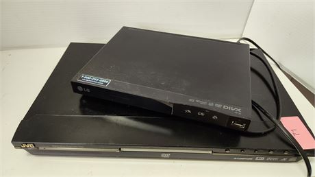 JVC DVD Player & DIVX DVD Player.  NO REMOTES  NOT TESTED
