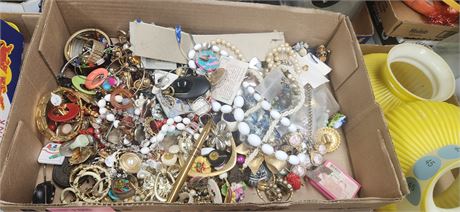 Lot Of Jewelry