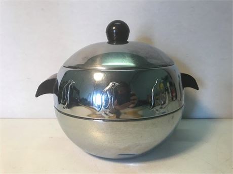 West Bend Penguin Hot & Cold Server