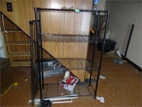 Adjustable Shelf