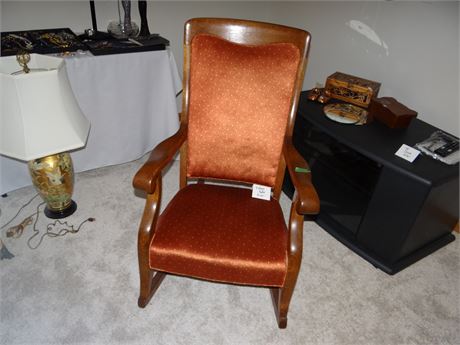 Super Rocking Chair