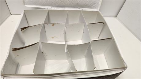 Vintage Christmas Bulb Storage Container