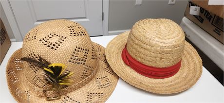 2 Straw Hats