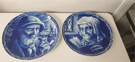 Delfts Freres La Louviere Belgium Plates