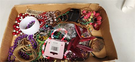 Lot Of Jewelry