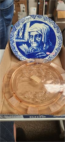 2 Collectable Plates
