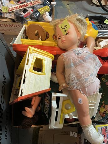 Vintage Toy Box Lot