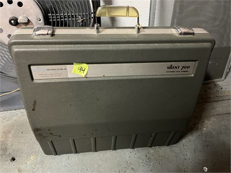 Vintage Silent 700 Computer, Data Access Systems