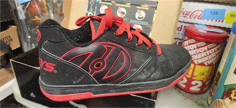 Heelys Shoes. Size 13