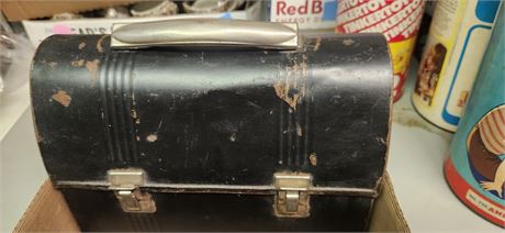 Vintage Metal Lunch Box. NO THERMOS