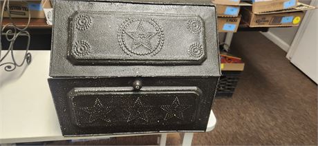 Vintage Metal Bread Box