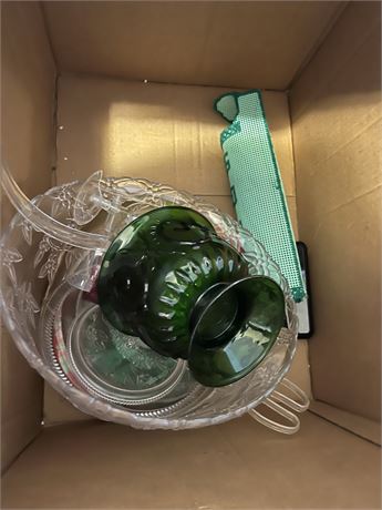 Punch Bowl and Party Servers, Plastic