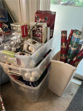 Christmas Decor Lot