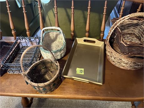 Basket Lot