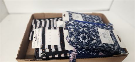 Lot Of Phone Cases With Straps