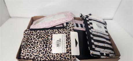 Lot Of Phone Cases With Straps