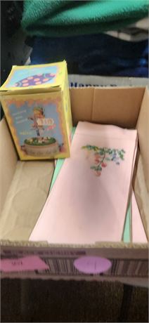 Lot Of Vintage Items