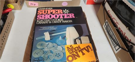 Wear Ever Super Shooter Electric Cookie & Candy Maker