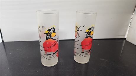 2 Frosted Drinking Glasses