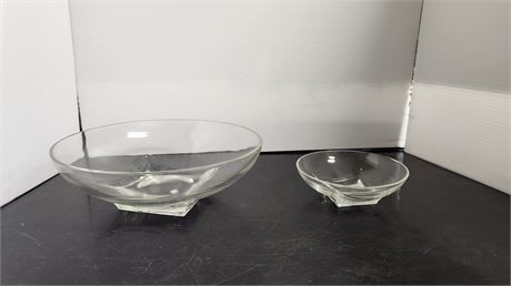 2 Vintage Glass Bowls