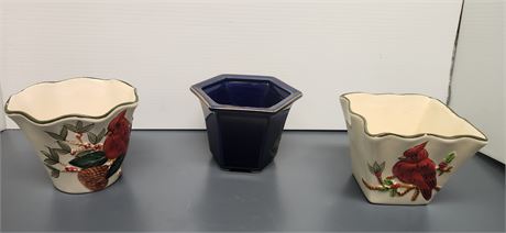 Lot Of 3 Flower Pots