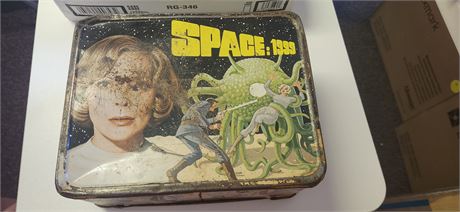 Vintage Space 1999 Metal Lunchbox. NO THERMOS