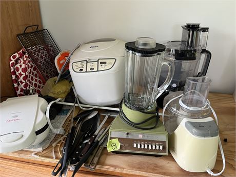 Housewares Lot