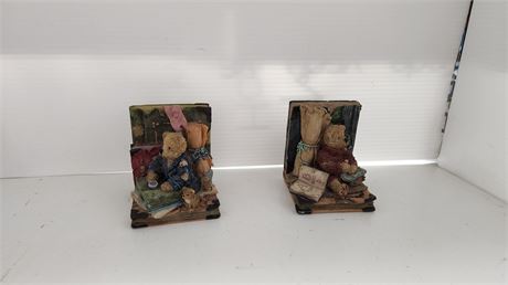 Bear Book Ends