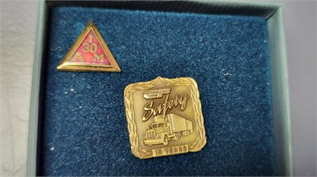 Consolidated Freight 15 Year Safety Pin & Misc. Pin