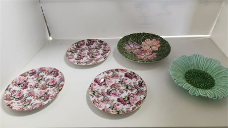 3 Collectable Plates & 2 Flower Decorative Plates